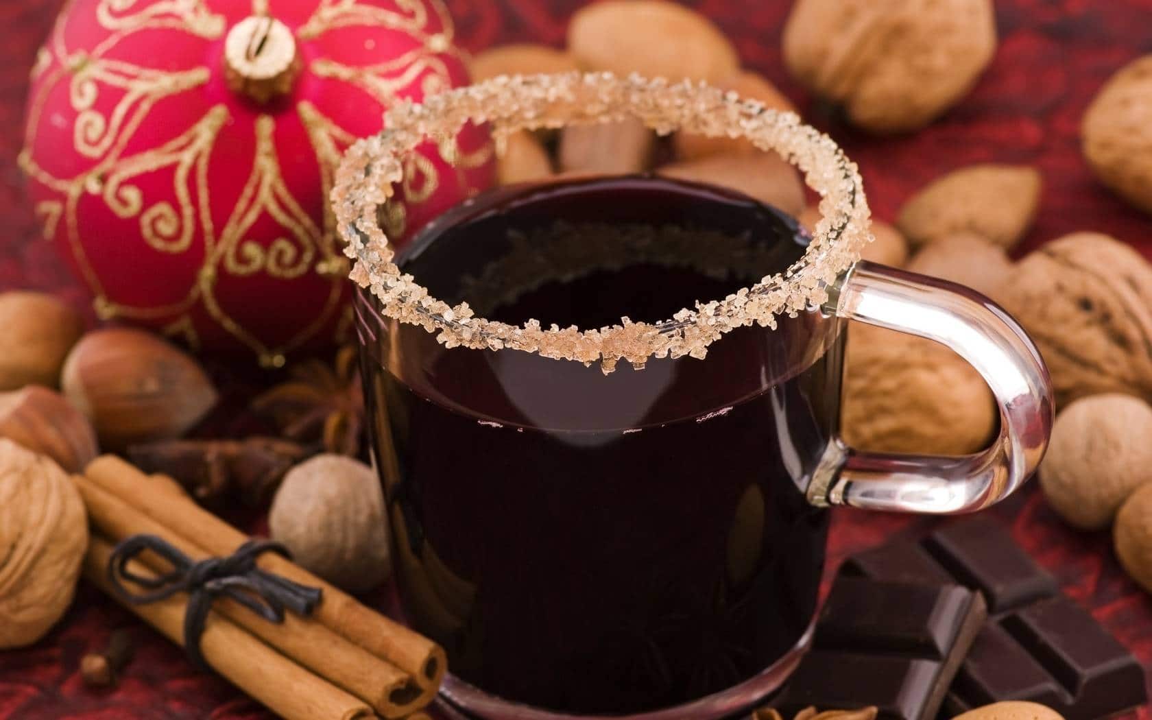 гарячі напої з червоним вином