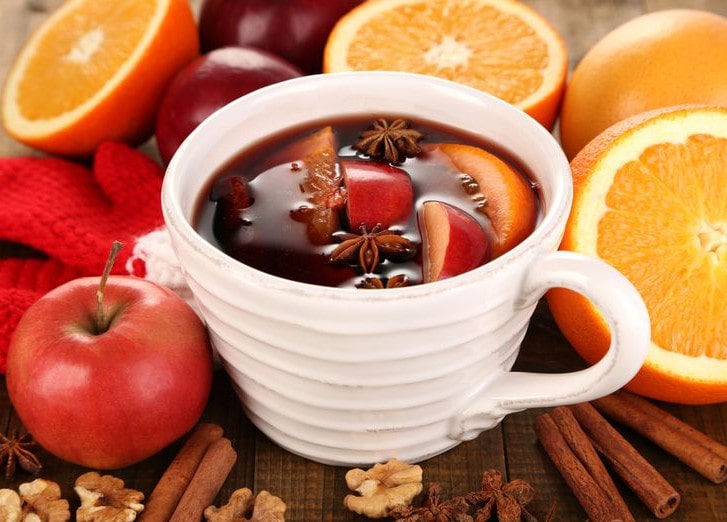 гарячі напої з червоним вином