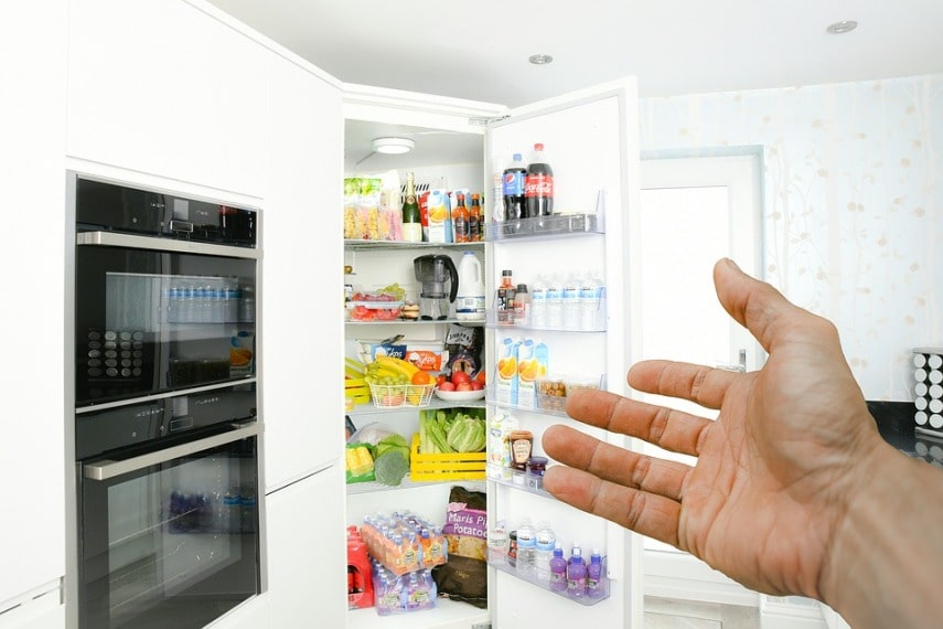 Які продукти не можна зберігати в холодильнику